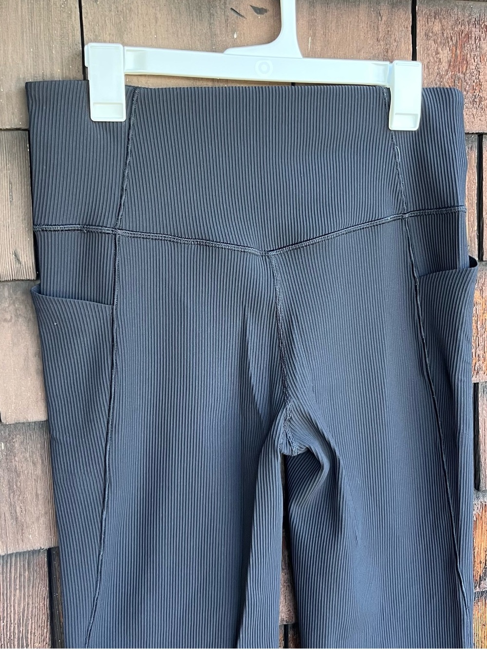 Athleta Salutation Stash Ribbed Flare Legging - Black size Large